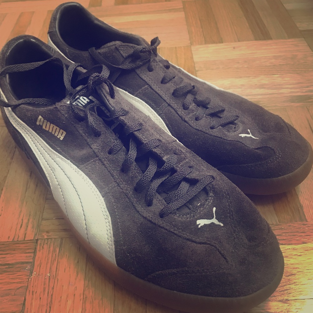 Men’s Puma sneakers
